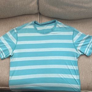 Men’s Lululemon Casual Shirt